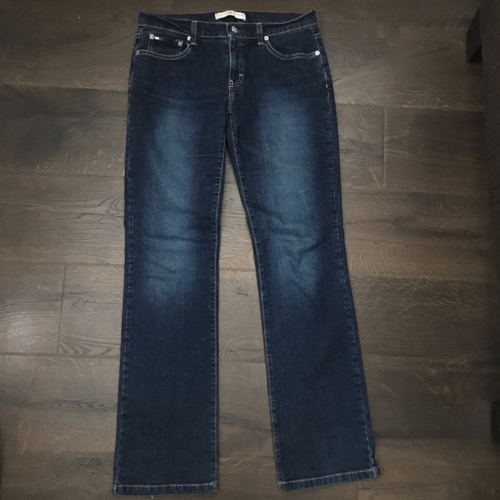 🚨CLOSET CLOSING 7/12 🚨 Tommy Hilfiger Jeans Sz 6